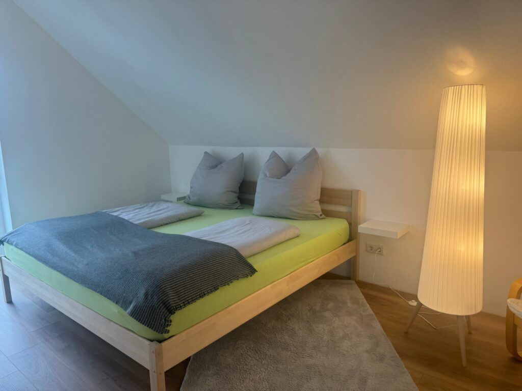 ferienwohnung-daubach-schlafzimmer
